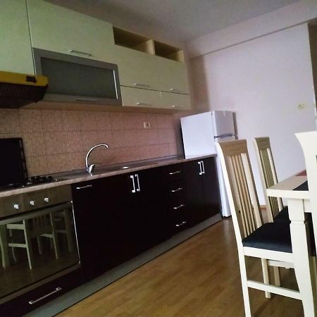Lovely Apt At The Heart Of The City&Near The Lake Pogradec Zewnętrze zdjęcie